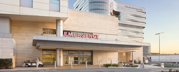 La Jolla emergency department entrance